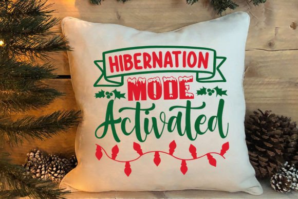 Hibernation Mode Activated: A Designer’s Take on This Cozy Holiday Graphic